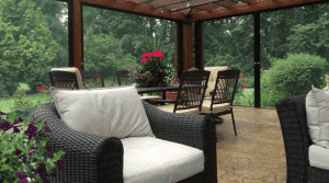 Outdoor seating area with Wizard retractable screens for comfort and style