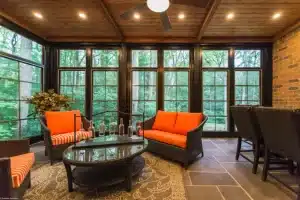 weathermaster-vertical-4-track-windows-porch-windows-3-season-solutions-017